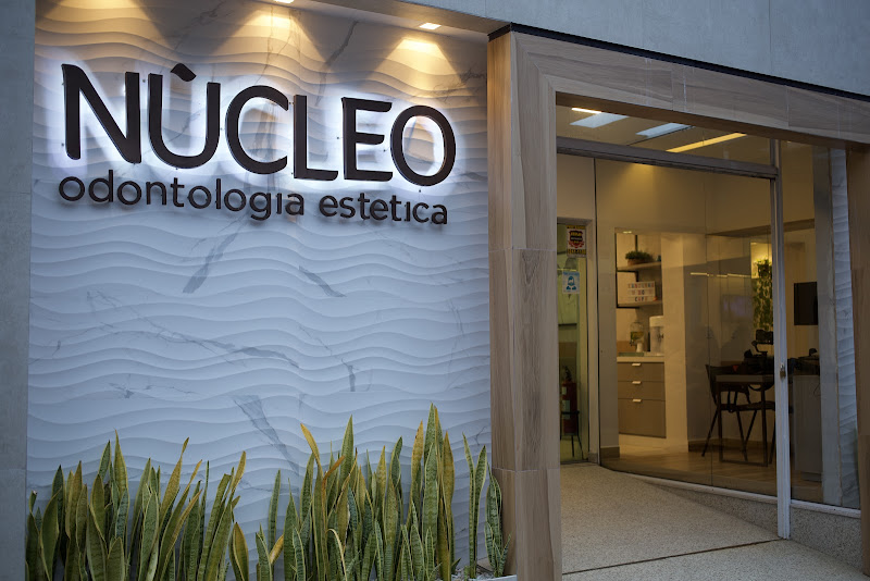 Foto 2 de Clínica Núcleo Odontologia Estética | Juiz de Fora - MG