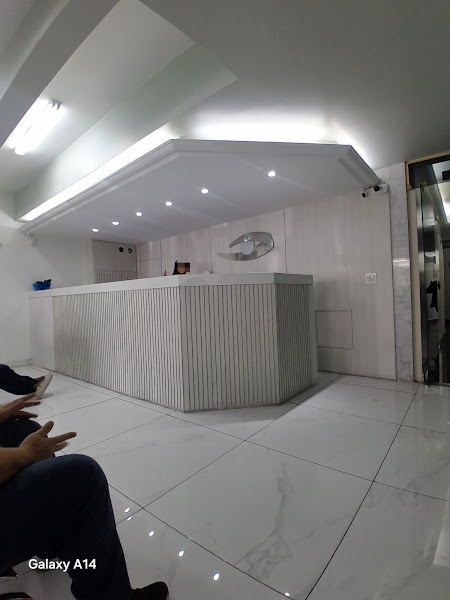 Foto 2 de Clínica Ocular Medical Center