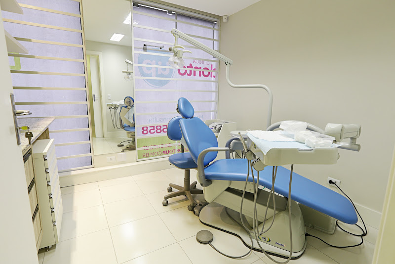 Foto 2 de Clínica Odonto Up - Implantes, Ortodontia, Harmonização Facial, Odontopediatria, Clínico Geral e Exames.