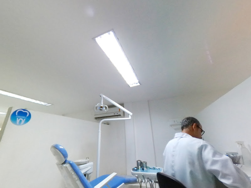 Foto 9 de Clínica OdontoLifes - Dentistas - Ortodontia - Implantes - Próteses