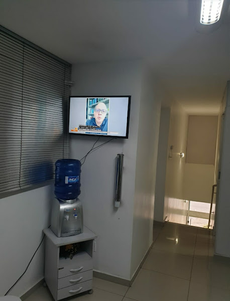 Foto 3 de Clínica Odontologic