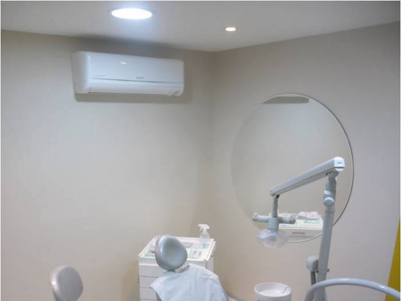 Foto 2 de CLÍNICA ODONTOLÓGICA