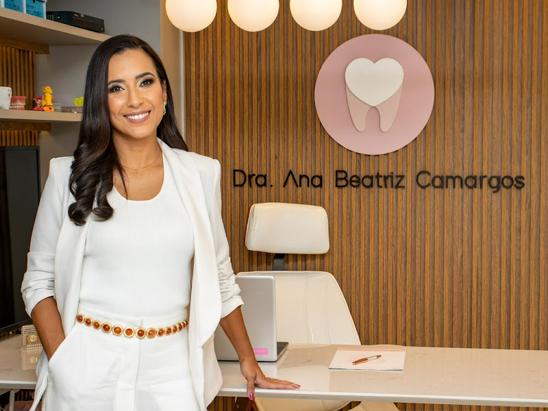Foto 2 de Clínica Odontológica Barra | Dra. Ana Beatriz Camargos - Rio de Janeiro/RJ