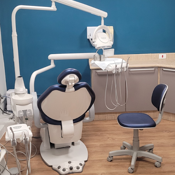 Foto 3 de Clínica Odontológica Bom Dente / DENTISTA EM IMPLANTES DENTÁRIOS/ FACETAS DE RESINA /PRÓTESES / ORTODONTIA EM OSASCO