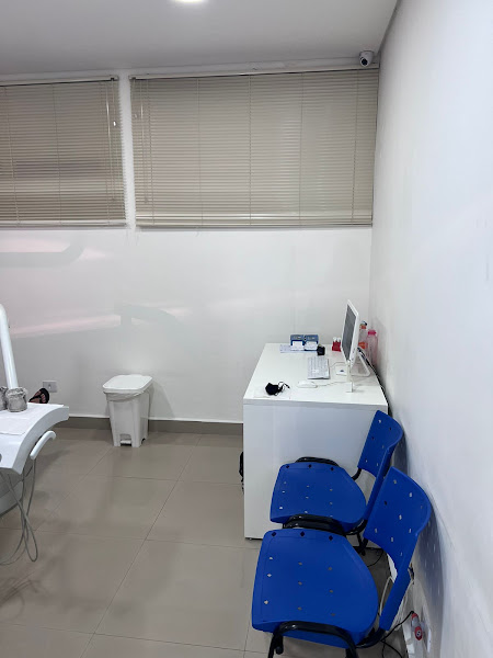 Foto 3 de Clínica Odontológica Brasil Smiles (Unidade São Cristóvão)