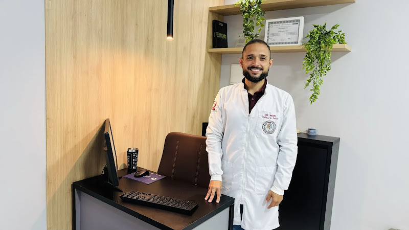 Foto 2 de Clínica Odontológica CROE Odonto | Dentista em Águas Lindas de Goiás - Especialista em Implantes, Aparelhos e Clareamento