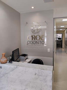 Foto 2 de Clínica Odontológica CROE Odonto | Dentista em Brasilia - Especialista em Implante, Aparelho, Facetas e Clareamento