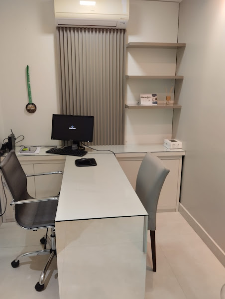 Foto 3 de Clínica Odontológica CROE Odonto | Dentista em Brasilia - Especialista em Implante, Aparelho, Facetas e Clareamento