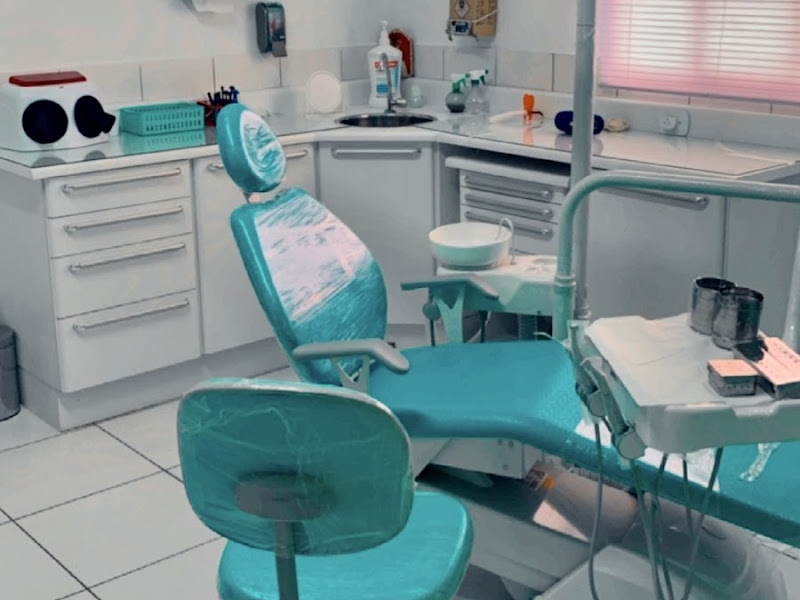 Foto 7 de Clinica Odontológica Del Mestre