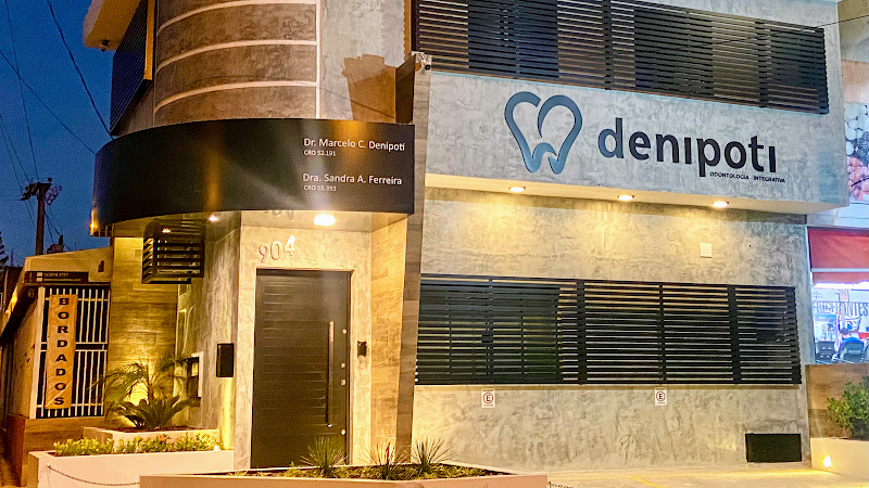 Foto 2 de Clínica Odontológica Denipoti | Reabilitação Oral com Fluxo Digital | Tratamentos com LASER | Canal | Estética | Sorocaba