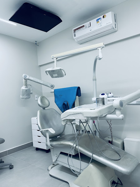 Foto 3 de Clínica Odontológica Dentes.com | Dra. Alínea Franco