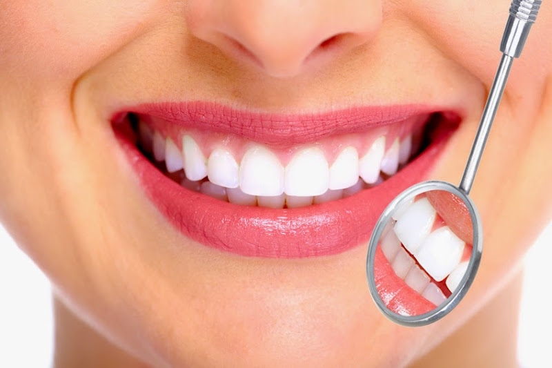 Foto 2 de Clinica Odontológica | Dentista | Próteses | Implantes | Clareamento | Clinodente Porto Alegre