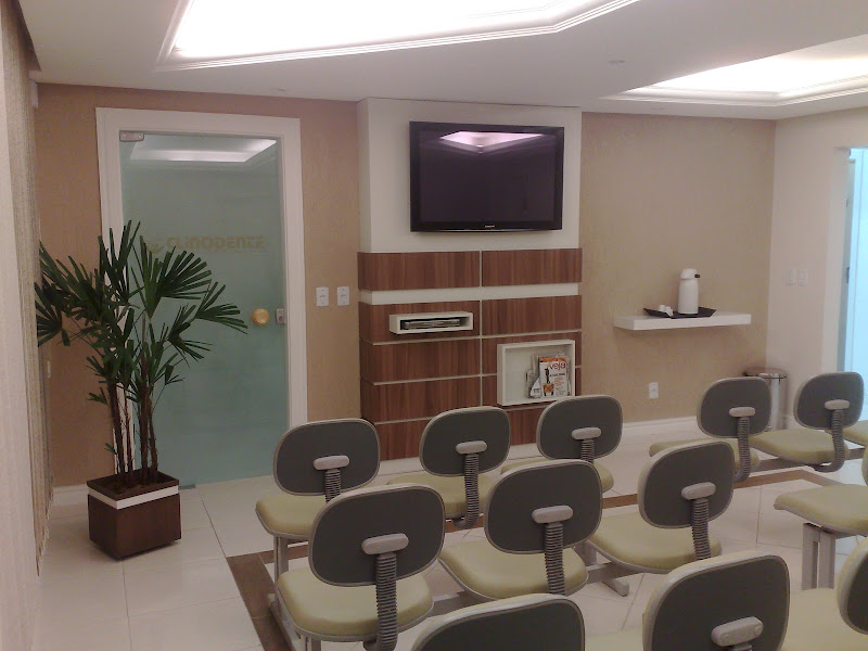 Foto 3 de Clinica Odontológica | Dentista | Próteses | Implantes | Clareamento | Clinodente Porto Alegre