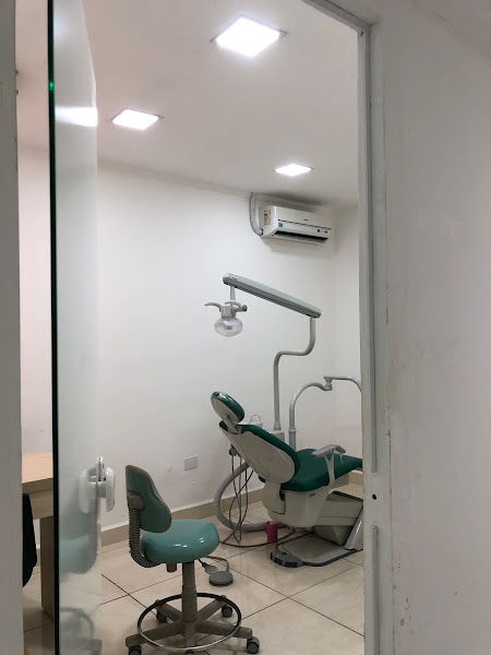 Foto 2 de Clínica Odontológica DNTBRAS São José dos Campos C2