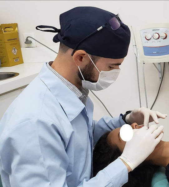 Foto 2 de Clínica Odontológica Dr. Edmar Silveira, Implantodontia, Ortodontia e Clinico Geral