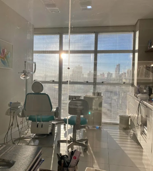 Foto 3 de Clínica Odontológica Dr. Lenoir Giachim