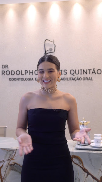 Foto 5 de Clínica Odontológica Dr. Rodolpho Novais Quintão | Clinic of a Aesthetic Dentistry 🇺🇸 Facetas, lentes e Implantes dentários