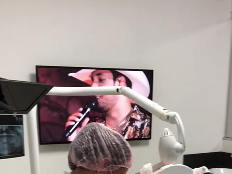 Foto 7 de Clinica Odontológica Dra. Ana Paula - Implante Dentário, Tratamento de Canal, Ortodontia