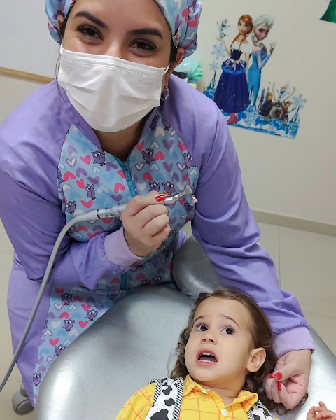 Foto 2 de Clínica Odontológica Dra. Camila Melo | Dentista Águas Claras | Especialista em Odontopediatria