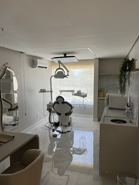 Foto 3 de Clínica Odontológica - Dra. Caroline Fontenele