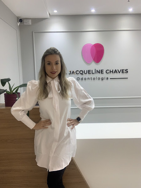Foto 2 de Clínica Odontologica Dra Jacqueline Chaves em Alphaville