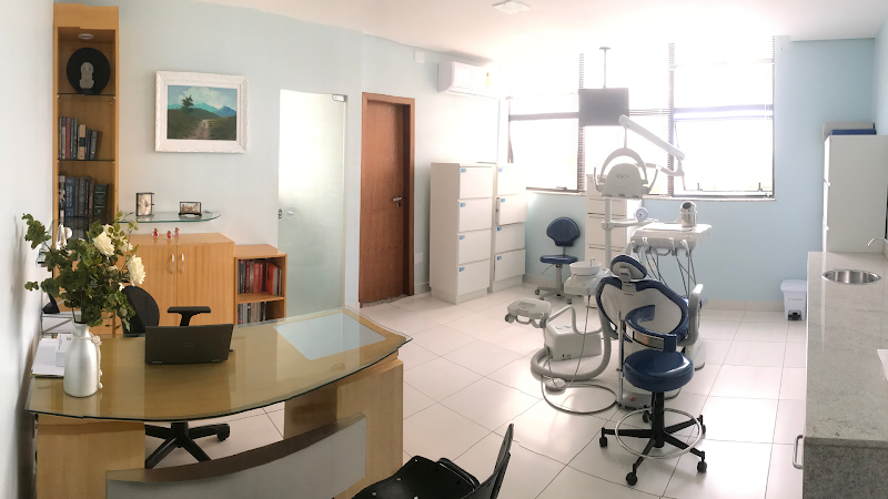 Foto 3 de Clinica Odontológica - dra.Rosimary Almeida Ferreira