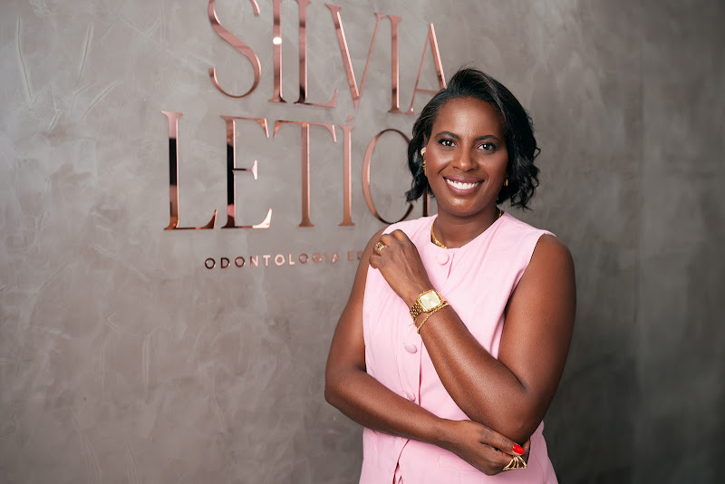 Foto 2 de Clínica Odontológica Dra. Silvia Leticia | Implantes Dentários