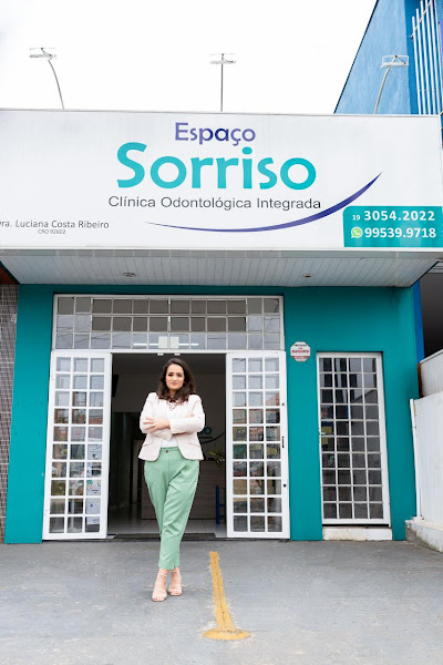 Foto 2 de Clinica Odontológica Espaço Sorriso - Dentista em Sumaré - Implantes, facetas, aparelhos e harmonização facial