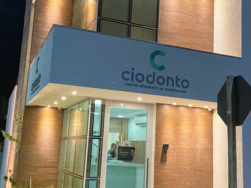 Foto 3 de Clinica odontológica Gênesis - Dr. Acyr Godoy Doueidar