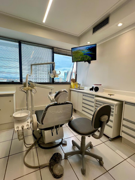 Foto 2 de Clínica Odontológica Latuf Odontologia - Implante Dentário, Prótese e Lentes de Contato Dental
