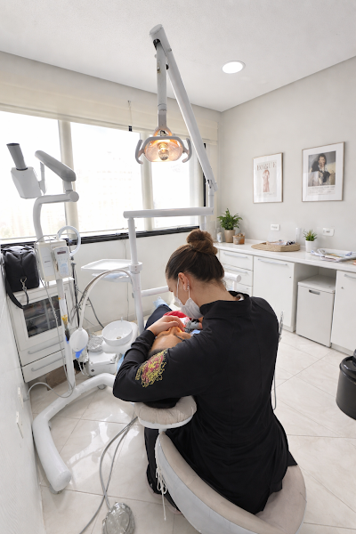 Foto 2 de Clínica Odontológica Múltiplas Especialidades Dra. Monica Eccheli (Unimon)