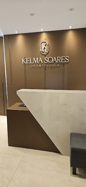 Foto 2 de Clinica Odontológica na Asa Norte Brasília, Dra Kelma - Tratamento Para DTM e Bruxismo, Faceta de Porcelana, Resina, Implante