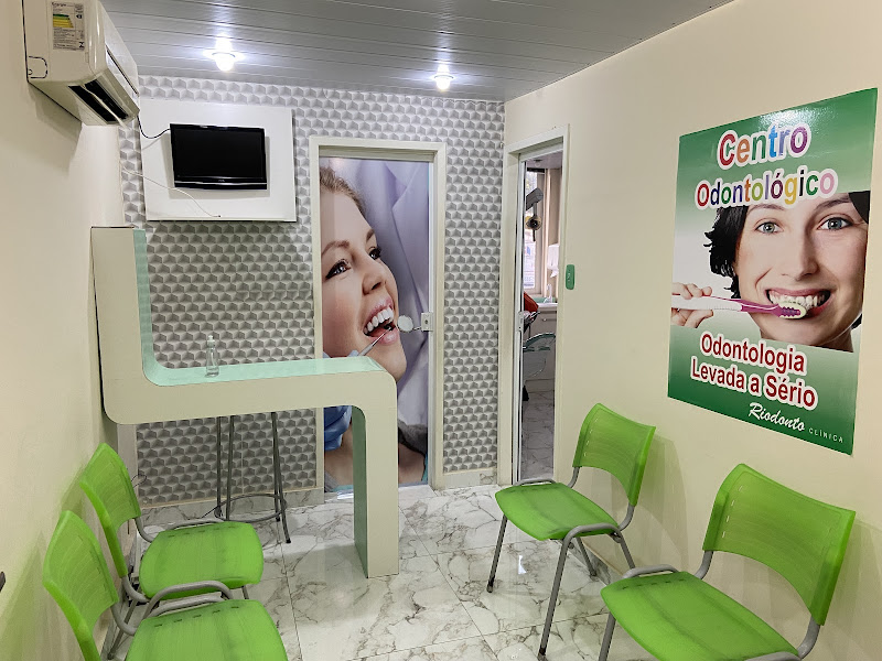 Foto 9 de CLÍNICA ODONTOLÓGICA ODONTO REAL
