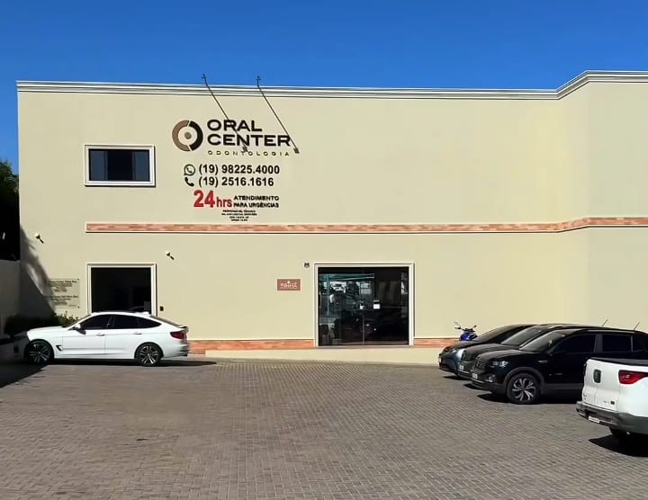 Foto 2 de Clinica Odontológica Oral Center - Dentista 24 horas | Implantes Dentários