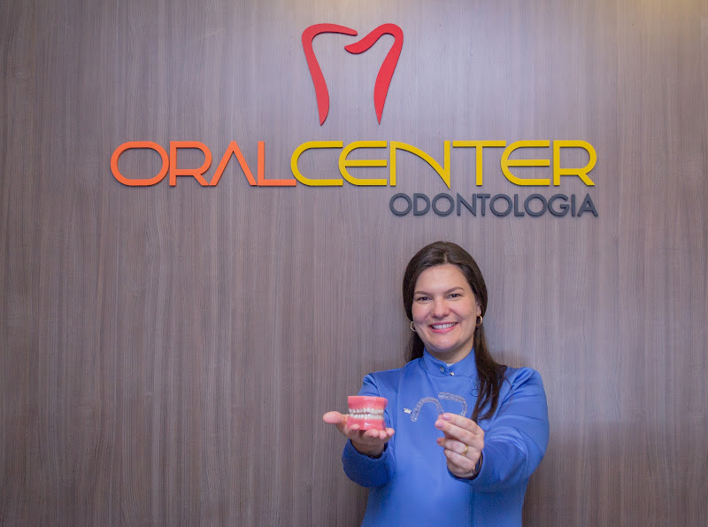 Foto 3 de Clinica Odontológica Oral Center - Dentista 24 horas | Implantes Dentários