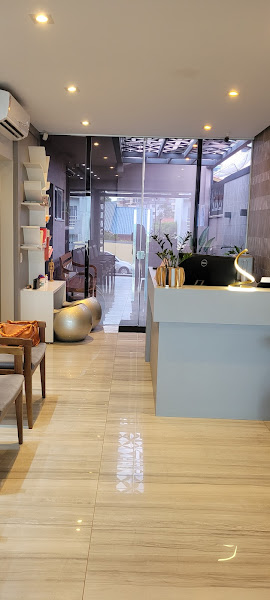 Foto 3 de Clinica Odontológica Pitanga - Dra Cláudia Romagnoli Mazur