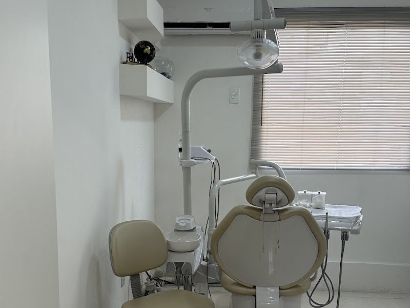 Foto 8 de Clínica Odontológica - Stomatos Medicina Dentária