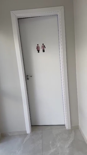 Foto 3 de Clínica Odontológica Trait em Guarapuava, Implante Dentário, Faceta Resina, Ortodontia, Clareamento, Clínico Geral, Cirurgias