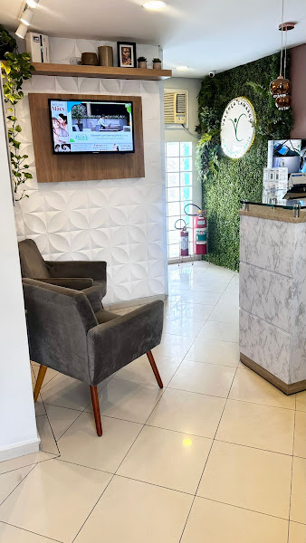 Foto 2 de Clinica Odontológica Valença Camargo - Implantes Dentários, Aparelhos Ortodônticos Vila Emir - Interlagos