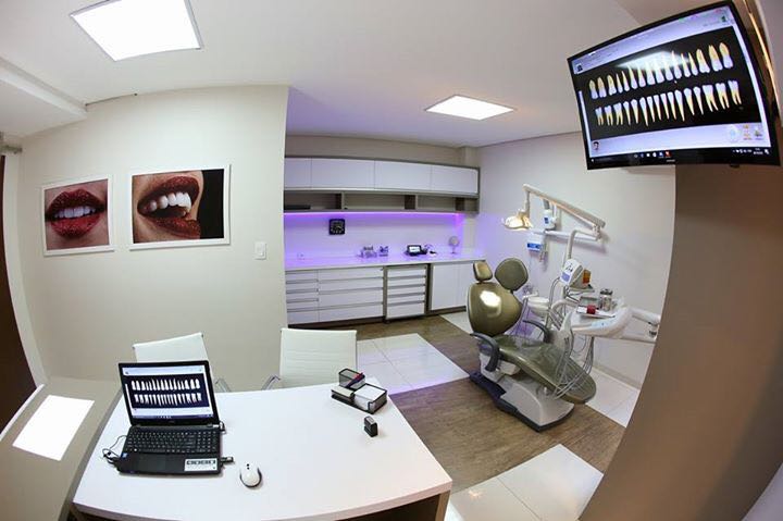 Foto 3 de Clínica Odontológica Zandoná - Umuarama