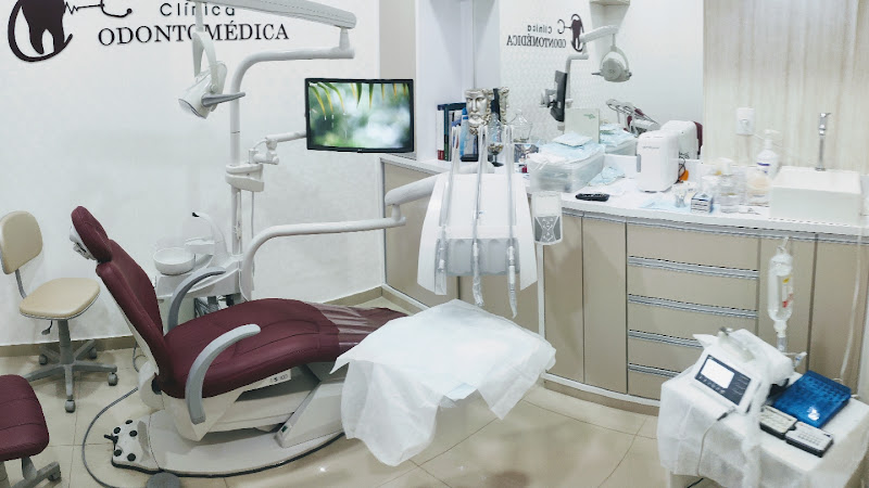 Foto 2 de Clínica Odontomédica