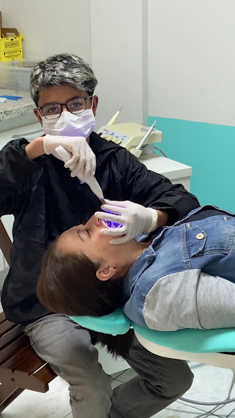 Foto 3 de Clinica Odontosul | Implante Dentario | Ortodontia Invisivel | Prótese Dental | Curitiba