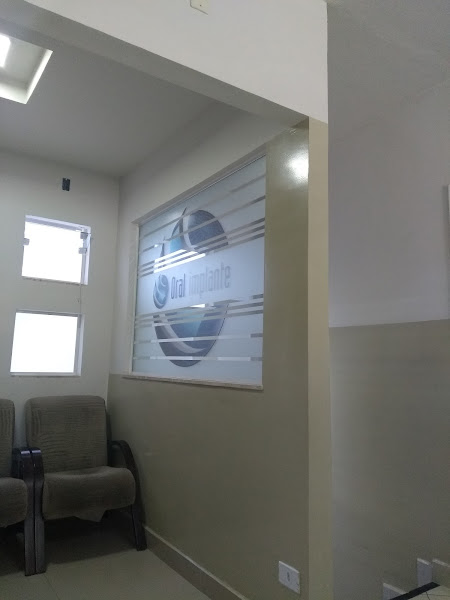 Foto 2 de Clínica Oral Implante