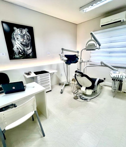 Foto 3 de Clínica ORE | Dentista Imirim Zona Norte | Implantes | sedação consciente | Bucomaxilo | dentes do siso | Lentes de contato |