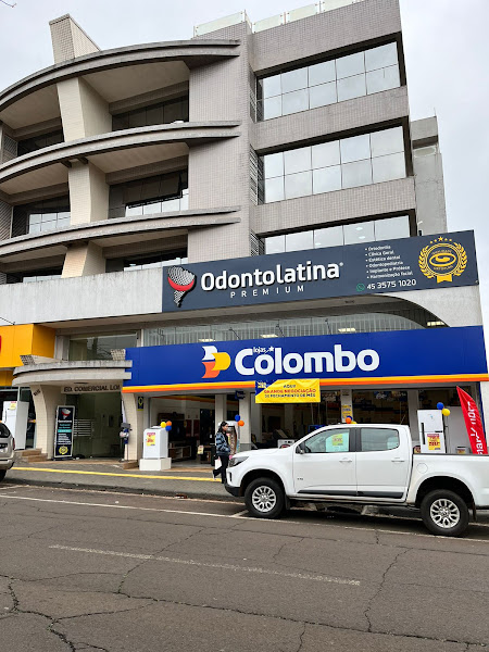 Foto 2 de Clínica Ortoplan | Odontolatina Foz Vila A