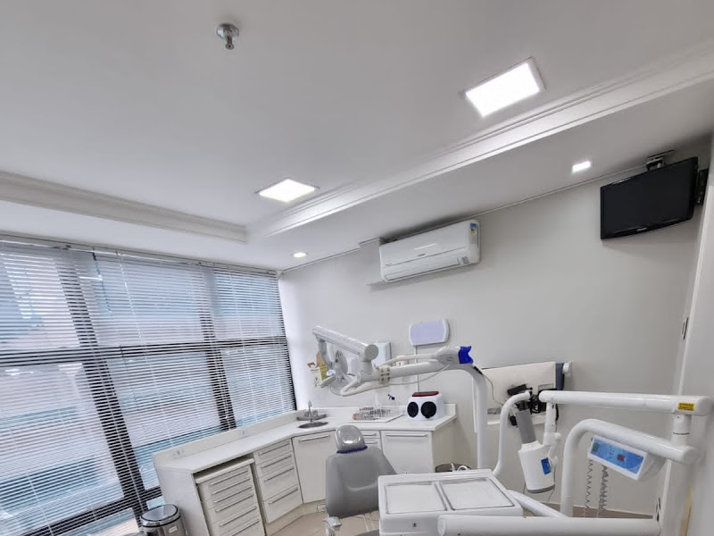 Foto 9 de Clínica Ottimi – Invisalign | Implantes | Protocolo | Clínica Odontológica | Dentista na Vila Olímpia, Itaim Bibi e Moema