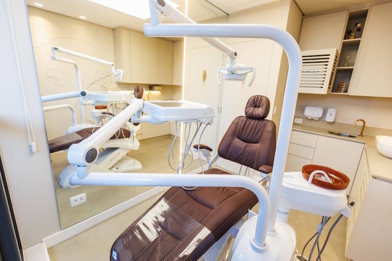 Foto 3 de Clínica Paola Smaniotto - Harmonização Orofacial e Odontologia Clínica