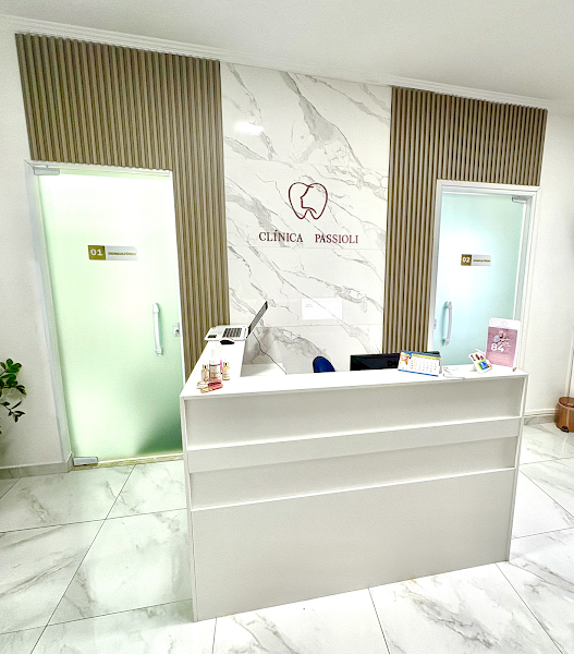 Foto 2 de Clínica Passioli | Clínica Odontológica Freguesia do Ó | Implantes | Ortodontia | Periodontia | Próteses