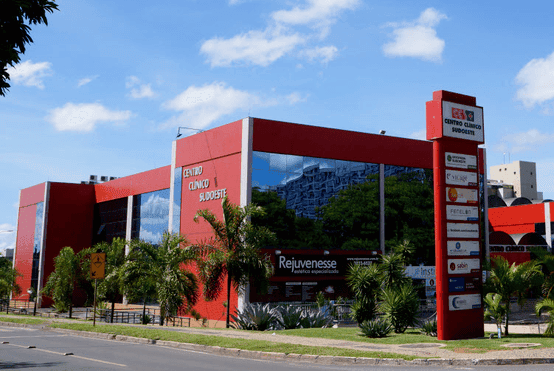 Foto 3 de Clínica Pele Saudável de Dermatologia no Sudoeste - Dra. Helena Mahon