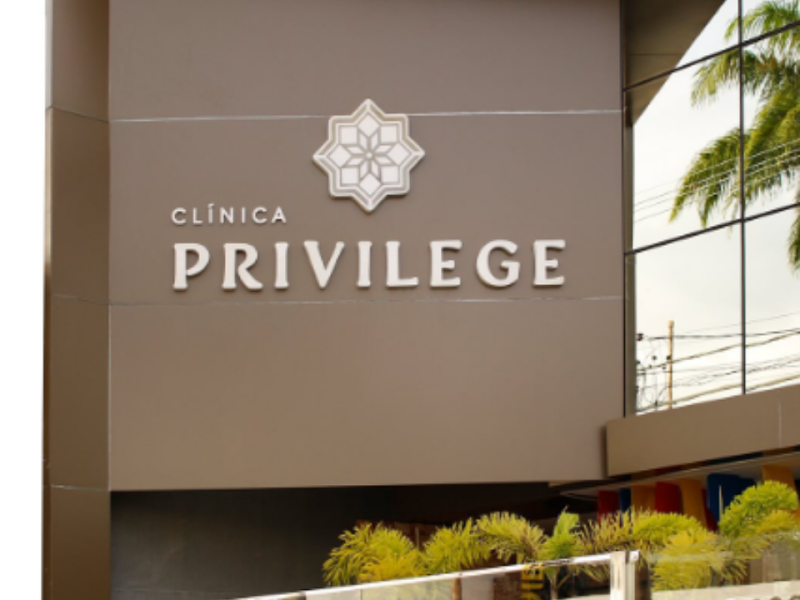 Foto 2 de Clínica Privilege | Implantes dentários em Campina Grande | Facetas dentárias em Campina Grande